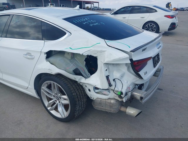 Audi A5 45 Premium 2019 WAUANCF5XKA064163 Image 6