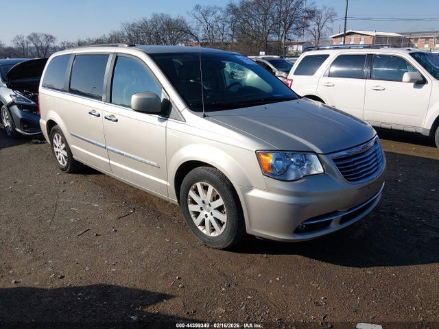 2015 CHRYSLER TOWN & COUNTRY 2C4RC1BG2FR716766
