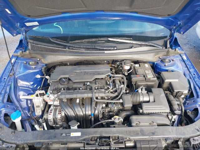 KMHLM4DG5RU747062 Hyundai ELANTRA SEL