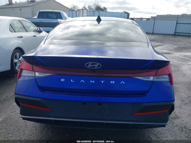 KMHLM4DG5RU747062 Hyundai ELANTRA SEL