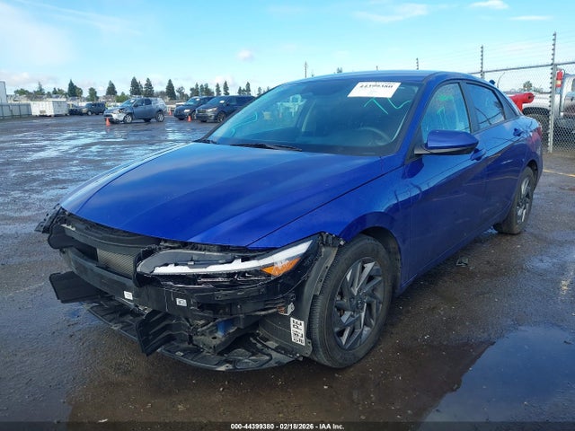 KMHLM4DG5RU747062 Hyundai ELANTRA SEL