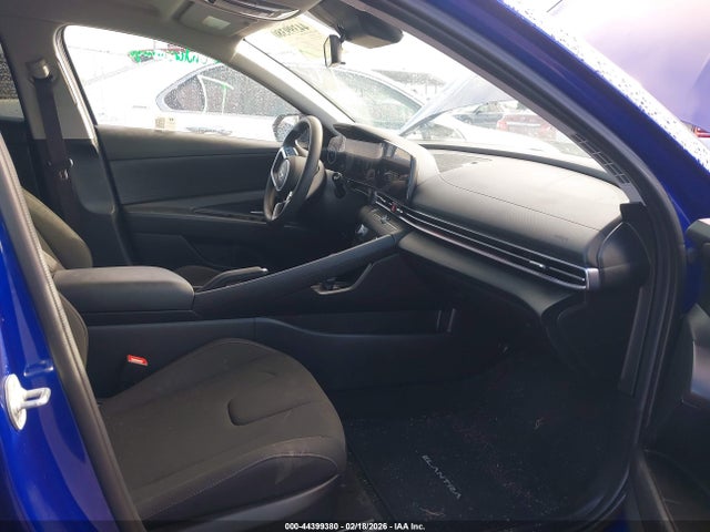 KMHLM4DG5RU747062 Hyundai ELANTRA SEL