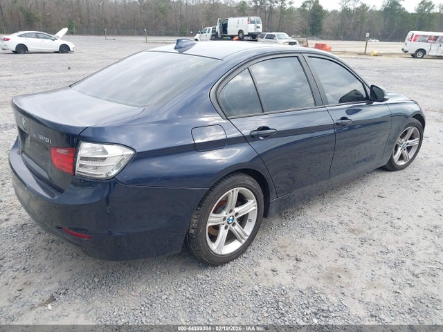 2012 BMW 328I WBA3A5C57CF257024 Photo 3