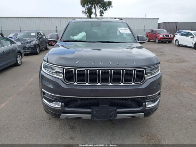 1C4SJVBT9NS143471 Jeep Wagoneer Series Ii 4x4