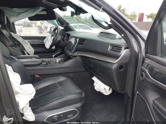 2022 JEEP WAGONEER 1C4SJVBT9NS143471 Photo 4