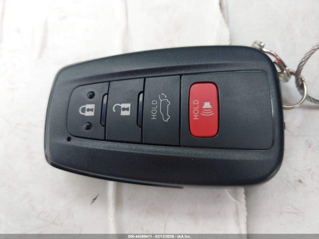 JTMW1RFV6KD513070 Toyota Rav4 Xle