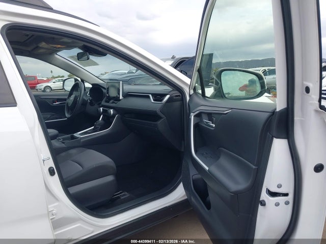 JTMW1RFV6KD513070 Toyota Rav4 Xle