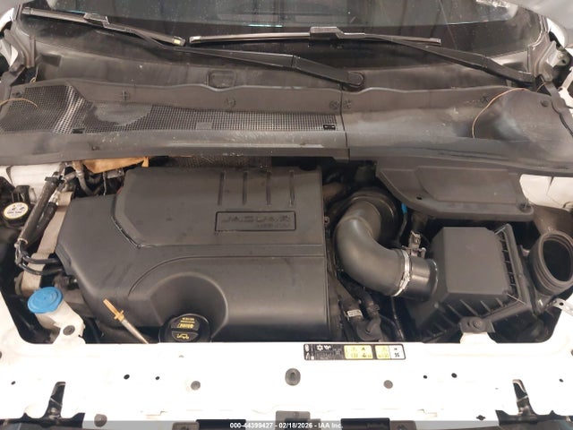 2019 JAGUAR E-PACE SADFP2FX3K1Z33785 Photo 9