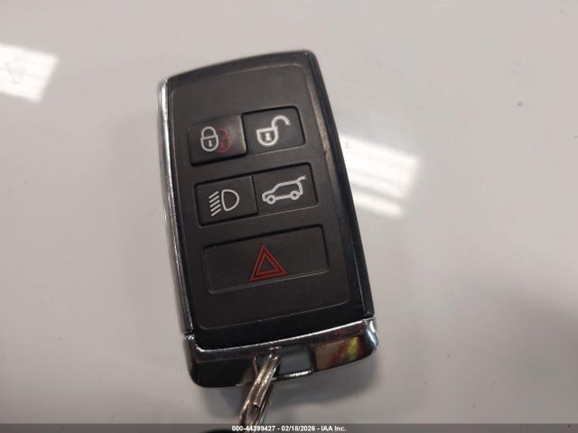 2019 JAGUAR E-PACE SADFP2FX3K1Z33785 Photo 10