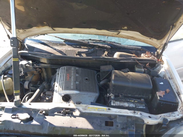 44399439 :رقم المزاد ، JT6HF10U3Y0147958 vin ، 2000 Lexus Rx 300 مزاد بيع