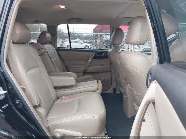 2008 TOYOTA HIGHLANDER JTEDS43A582012440 Photo 7