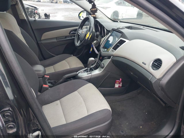 Chevrolet Cruze Ls Auto 2014 1G1PA5SG5E7343901 Image 5