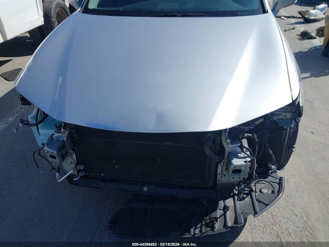 Lexus ES 300H 2015 JTHBW1GG0F2088060 Image 6