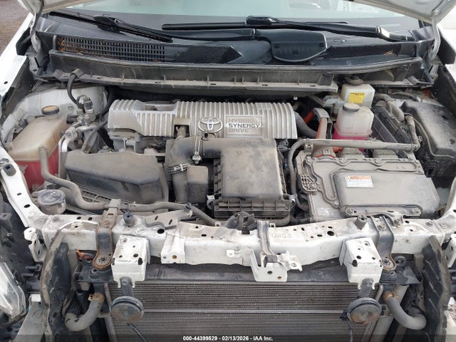 JTDZN3EU9E3336984 Toyota Prius V Five