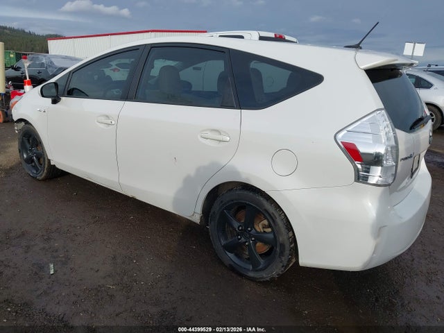 JTDZN3EU9E3336984 Toyota Prius V Five