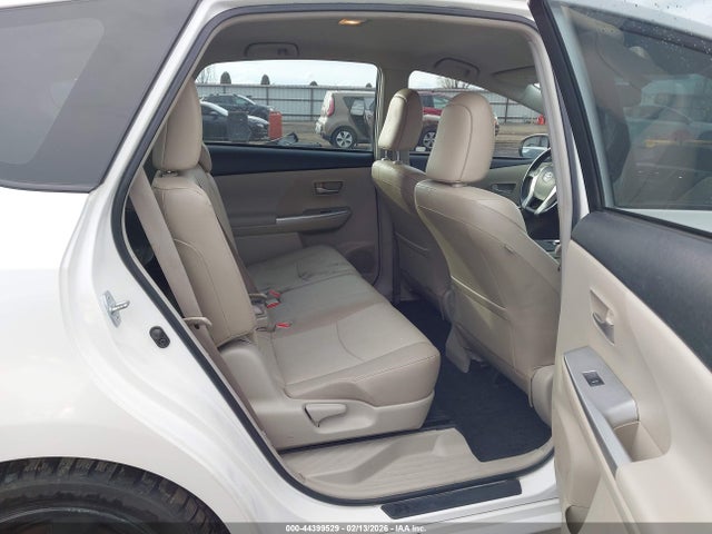 JTDZN3EU9E3336984 Toyota Prius V Five