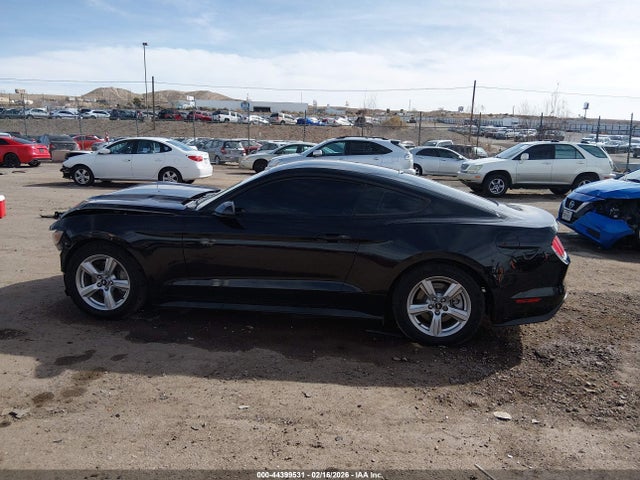 1FA6P8AMXG5238706 Ford Mustang V6