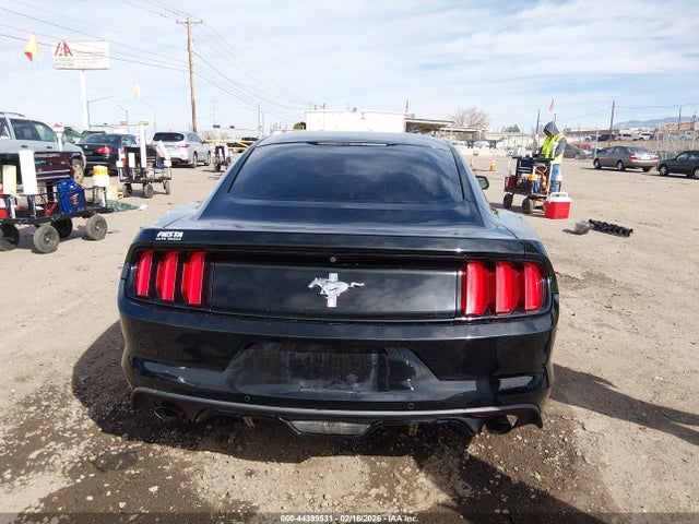 1FA6P8AMXG5238706 Ford Mustang V6