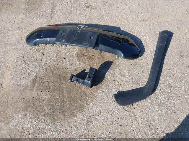 44399536 :رقم المزاد ، 5YJSA1AC8DFP11229 vin ، 2013 Tesla Model S مزاد بيع