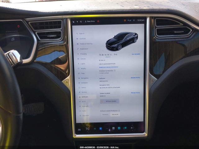44399536 :رقم المزاد ، 5YJSA1AC8DFP11229 vin ، 2013 Tesla Model S مزاد بيع