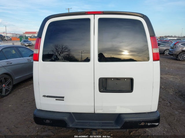 1GCZGTCG6F1277977 Chevrolet Express 3500 Work Van