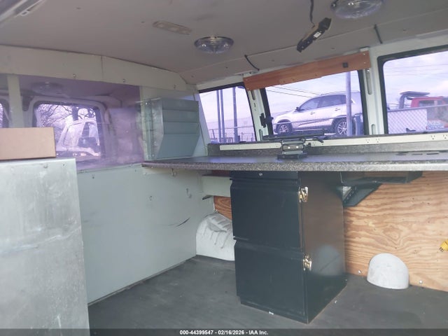 1GCZGTCG6F1277977 Chevrolet Express 3500 Work Van