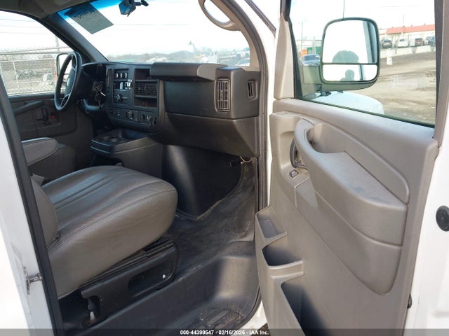 1GCZGTCG6F1277977 Chevrolet Express 3500 Work Van