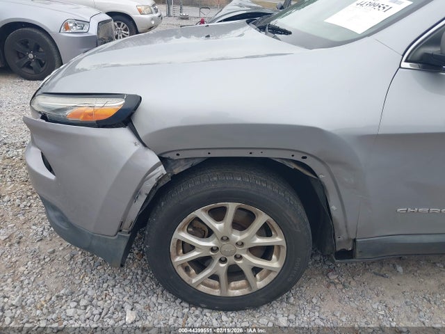 1C4PJLCB8EW208500 Jeep Cherokee Latitude