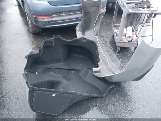 4T1B11HK5JU135918 Toyota CAMRY LE