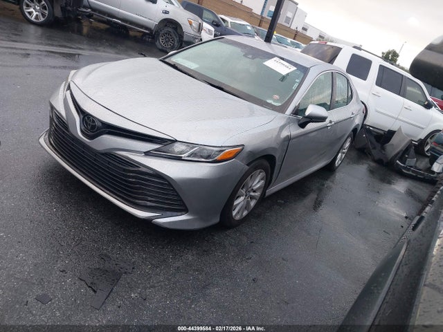 4T1B11HK5JU135918 Toyota CAMRY LE