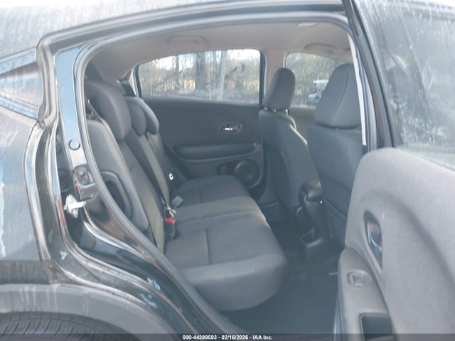 3CZRU5H37NM703584 Honda Hr-v 2wd Lx