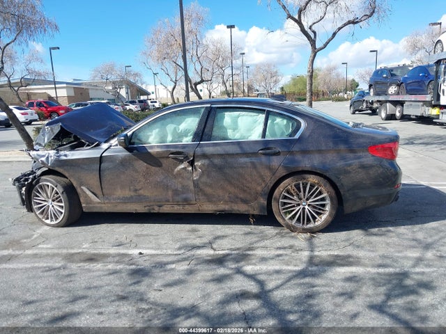Продаж на аукціоні авто 2020 Bmw 530i, vin: WBAJR3C00LWW69312, номер лоту: 44399617