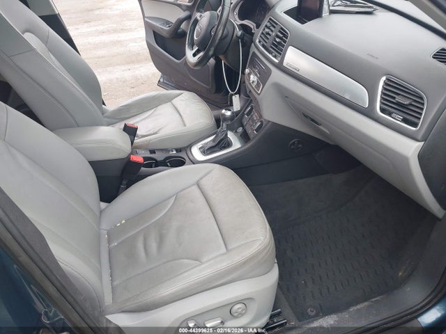 2016 AUDI Q3 WA1EFCFS5GR024129 Photo 4