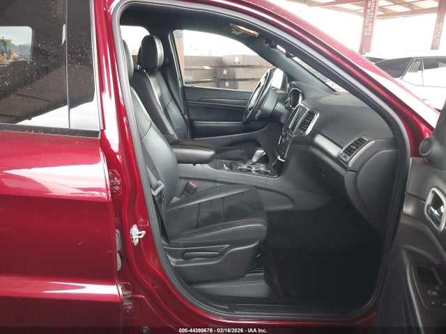 1C4RJEAG3JC437925 Jeep Grand Cherokee Altitude 4x2
