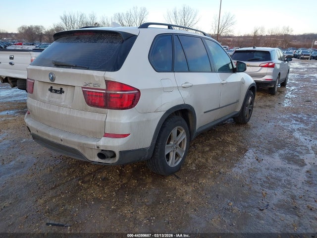 2013 BMW X5 5UXZV4C56D0B01154 Photo 3