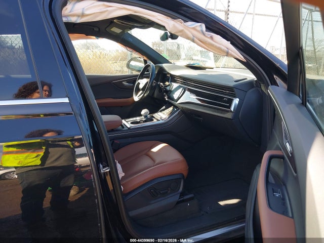 44399690 :رقم المزاد ، WA1AJAF79MD037715 vin ، 2021 Audi Q7 Premium 45 Tfsi Quattro Tiptronic مزاد بيع