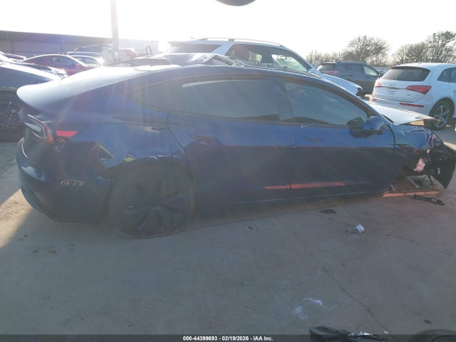 44399693 :رقم المزاد ، 5YJ3E1EA6RF786598 vin ، 2024 Tesla Model 3 Long Range Dual Motor All-wheel Drive/rear-wheel Drive مزاد بيع