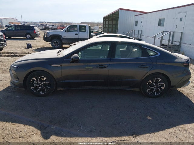 Hyundai SONATA SEL 2025 KMHL64JA7SA458248 Image 14