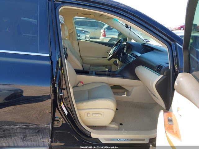 44399719 :رقم المزاد ، 2T2ZK1BA2DC108477 vin ، 2013 Lexus Rx 350 مزاد بيع