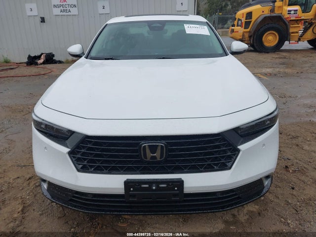 1HGCY2F89SA067354 Honda Accord Hybrid Touring