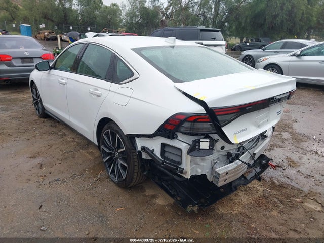1HGCY2F89SA067354 Honda Accord Hybrid Touring