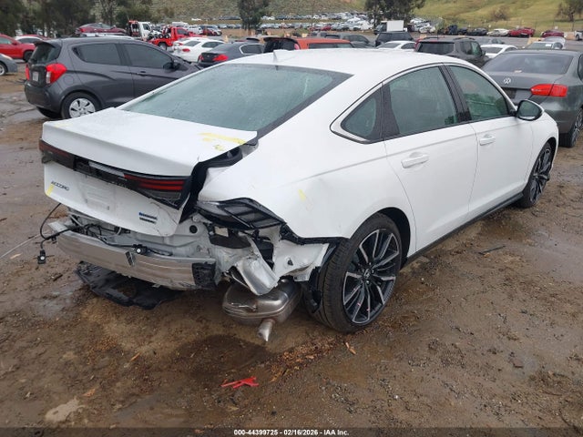 1HGCY2F89SA067354 Honda Accord Hybrid Touring