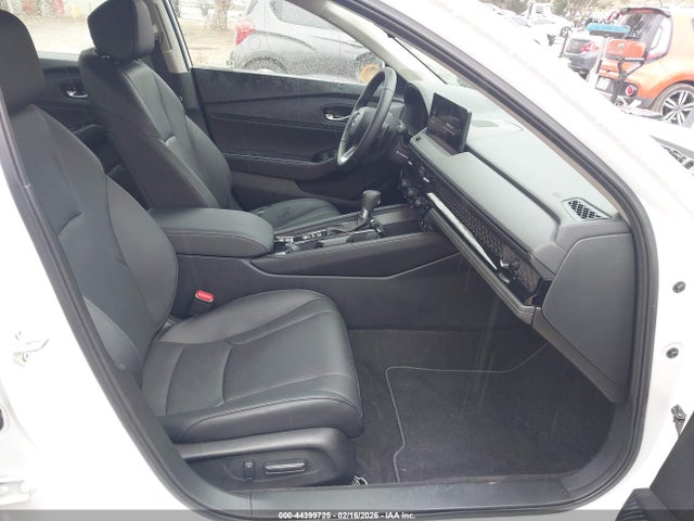 1HGCY2F89SA067354 Honda Accord Hybrid Touring
