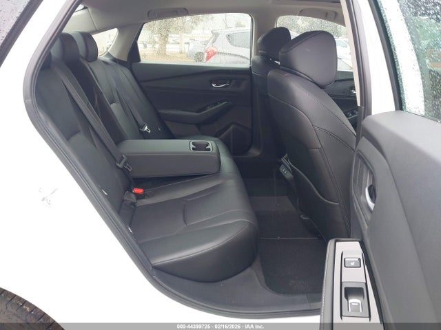 1HGCY2F89SA067354 Honda Accord Hybrid Touring
