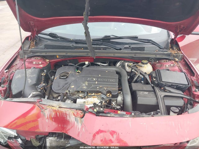 1G1ZD5ST4JF108256 Chevrolet MALIBU LT