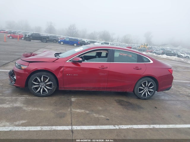 1G1ZD5ST4JF108256 Chevrolet MALIBU LT