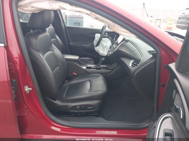 1G1ZD5ST4JF108256 Chevrolet MALIBU LT