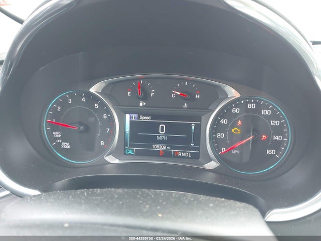 1G1ZD5ST4JF108256 Chevrolet MALIBU LT