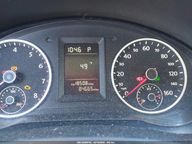 44399792 :رقم المزاد ، WVGAV7AX3BW558611 vin ، 2011 Volkswagen Tiguan S مزاد بيع