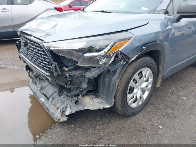 Продаж на аукціоні авто 2025 Toyota Corolla Cross L, vin: 7MUAAAAG4SV137290, номер лоту: 44399805